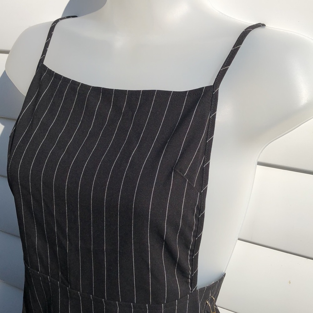 NWT FOREVER 21 pinstriped woven coverall mini dress - Picture 8 of 16